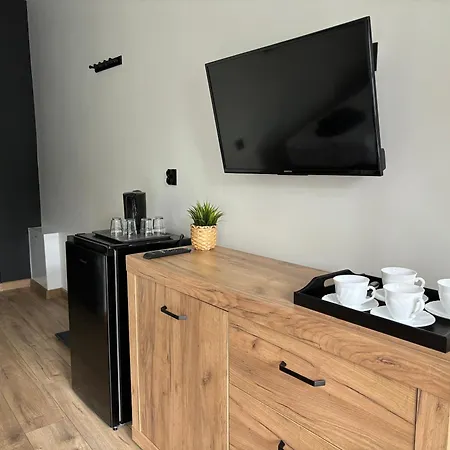 Lesna Plaza * Brenno