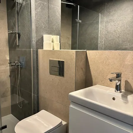 Apartment Lesna Plaza *