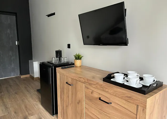 Lesna Plaza * Brenno